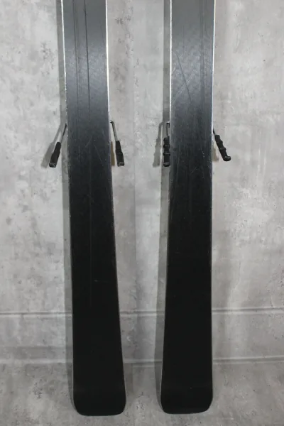 Demo/Used - Head V Shape V8 2020